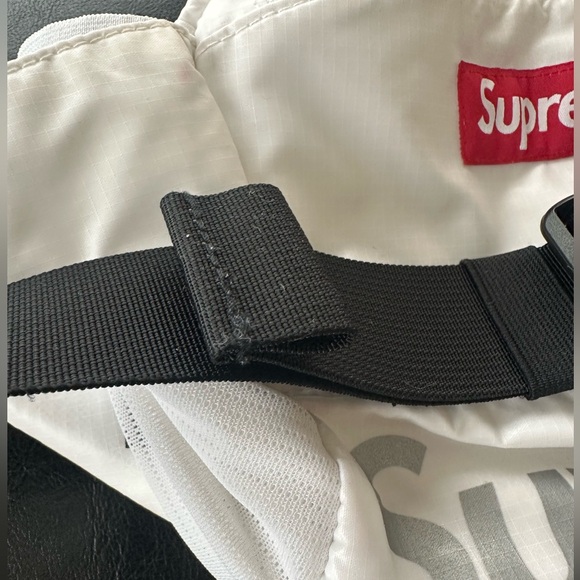 Supreme NYC Waist Bag - Picture 3 of 16